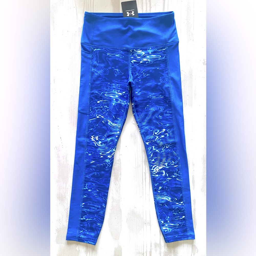 NWT Under Armor Capri Leggings